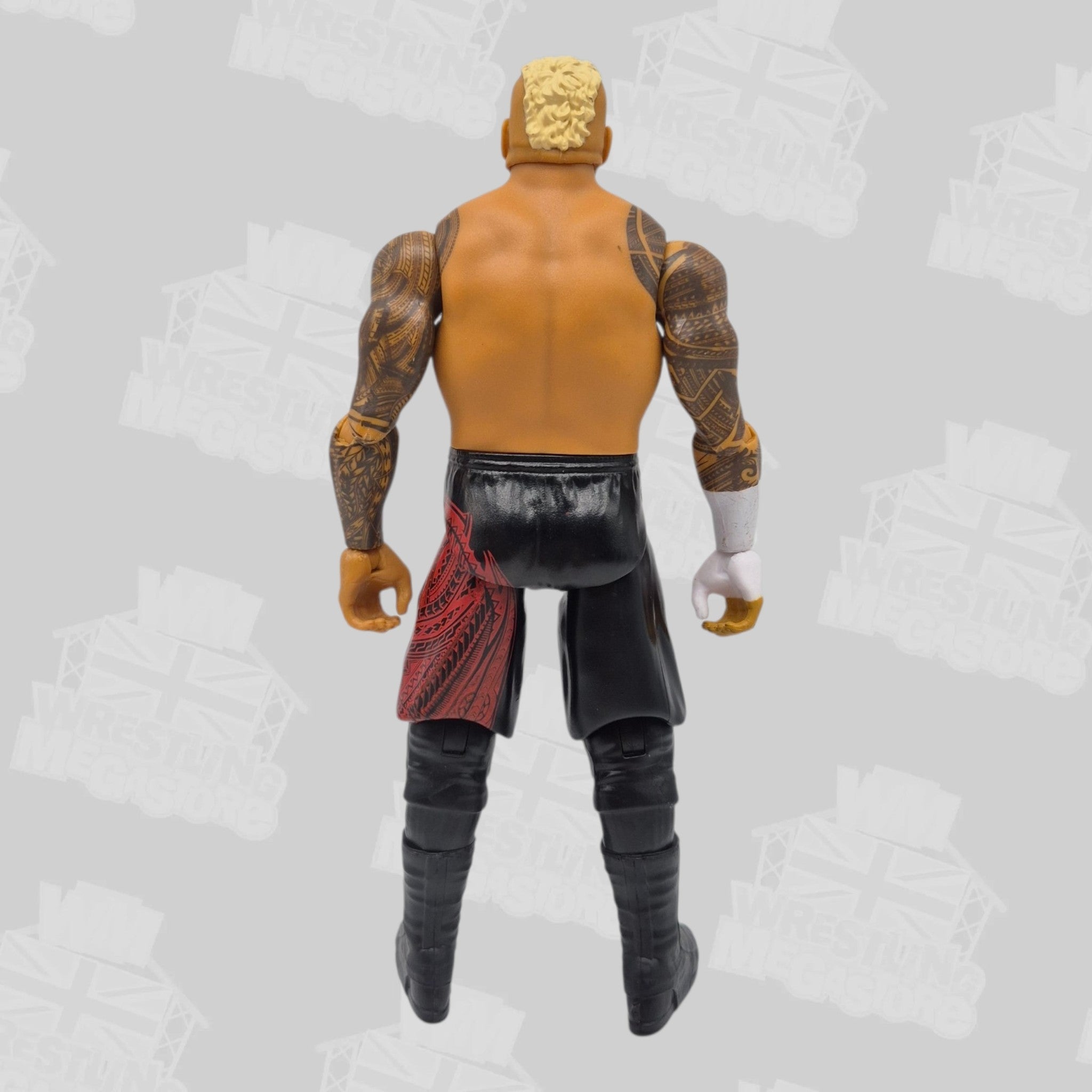 WWE MATTEL MAIN EVENT SERIES 151 SOLO SIKOA