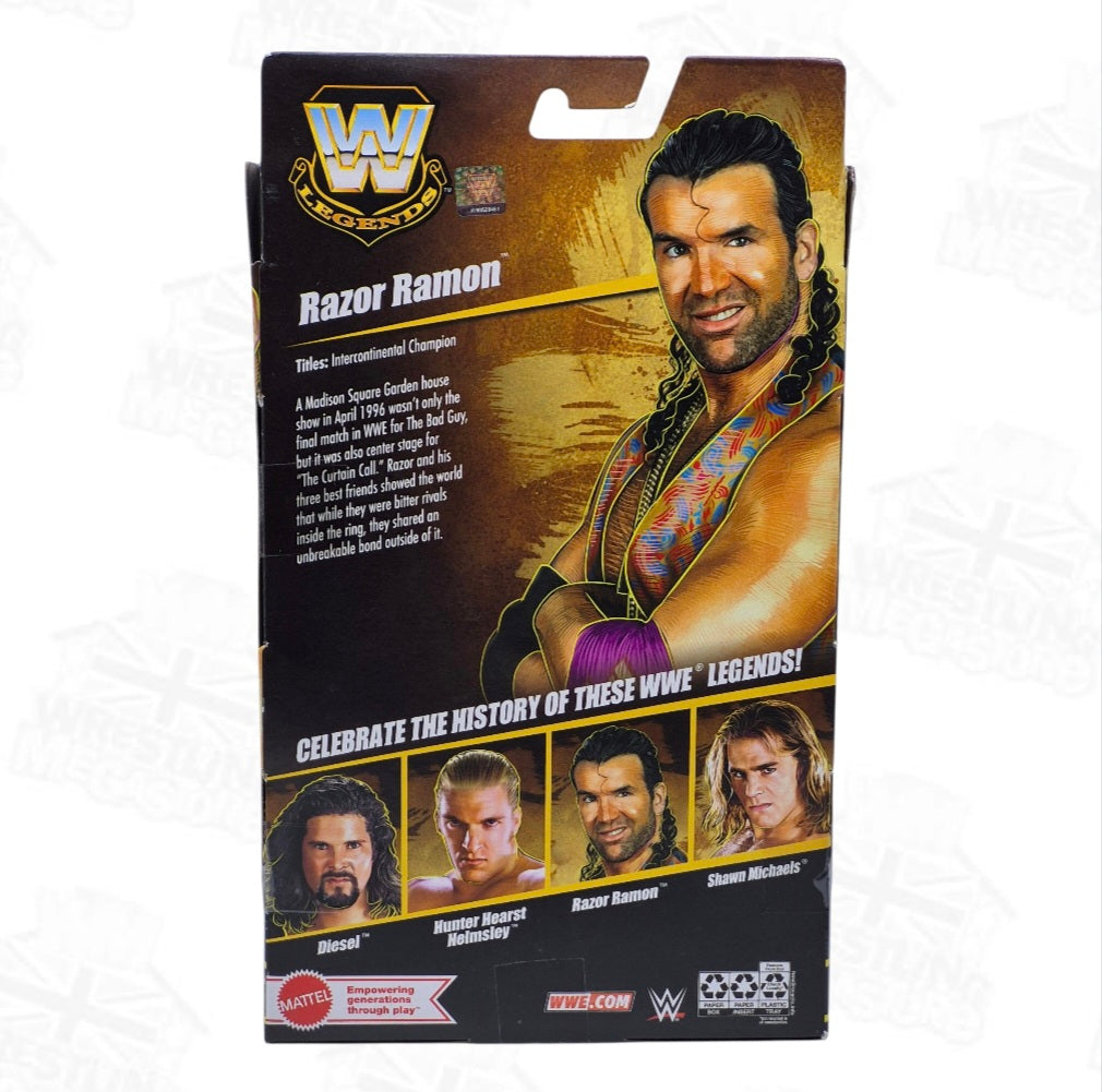 WWE ELITE MATTEL LEGENDS SERIES 28 RAZOR RAMON *DAMAGED*